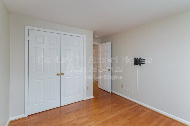Building Photo - 7579 Cross Gate Ln