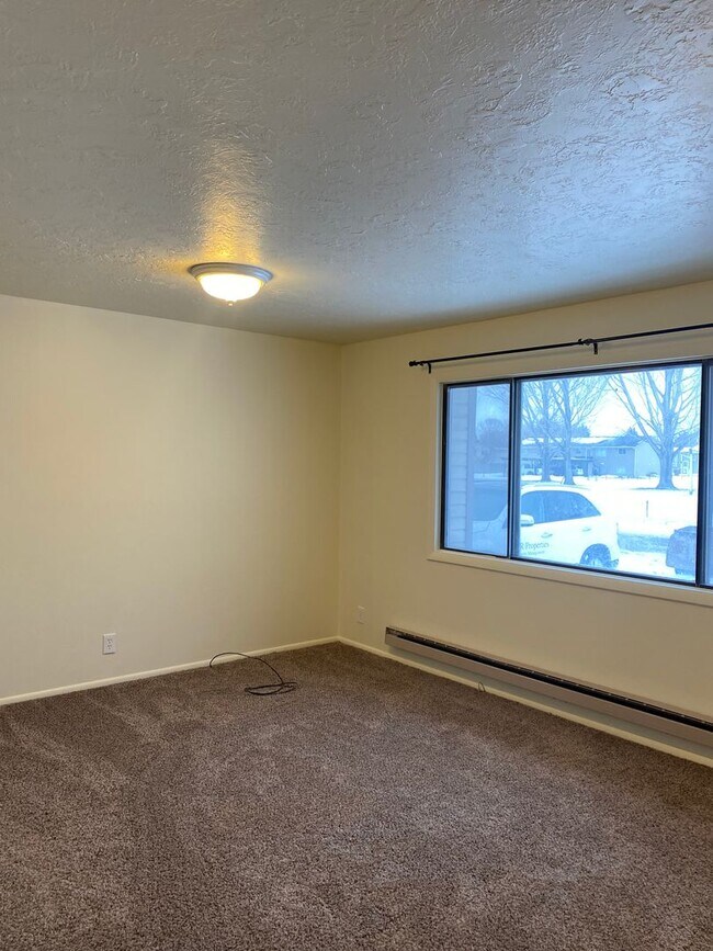 Building Photo - 836 Boyd St