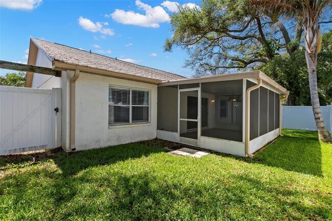 Building Photo - 1463 Brier Ct