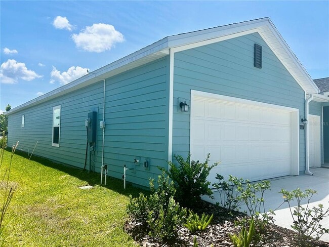 Building Photo - 6637 SW 89th Loop
