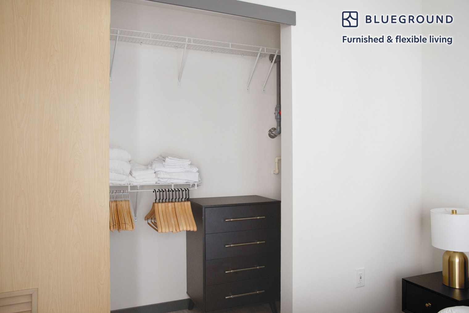 Building Photo - 15566 NE 22 Pl