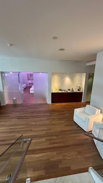 Building Photo - 1040 Biscayne Blvd