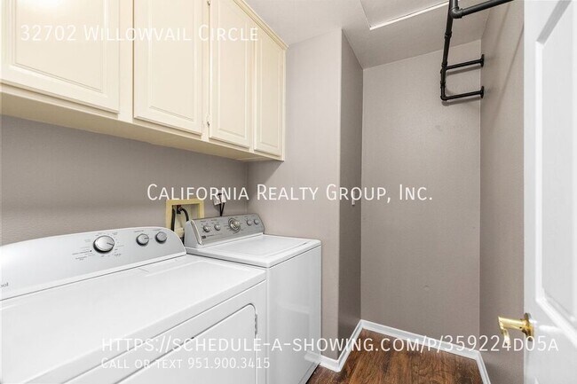 Building Photo - 32702 Willowvail Cir