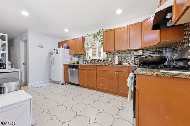 Building Photo - 245 Burgess Pl