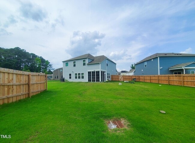 Building Photo - 3553 Lovage Dr