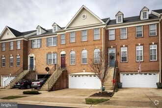 Building Photo - 25859 Kirkwood Square
