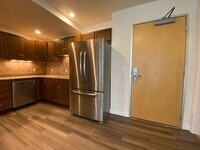 Building Photo - $2,575 | 1 Bedroom, 2 Bathroom Condo | Pet Friendly* | Available for Immediate move-in!