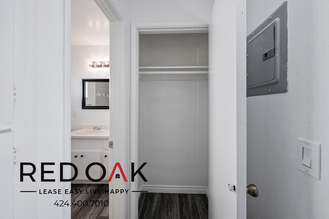 Building Photo - 3815 Baldwin Ave