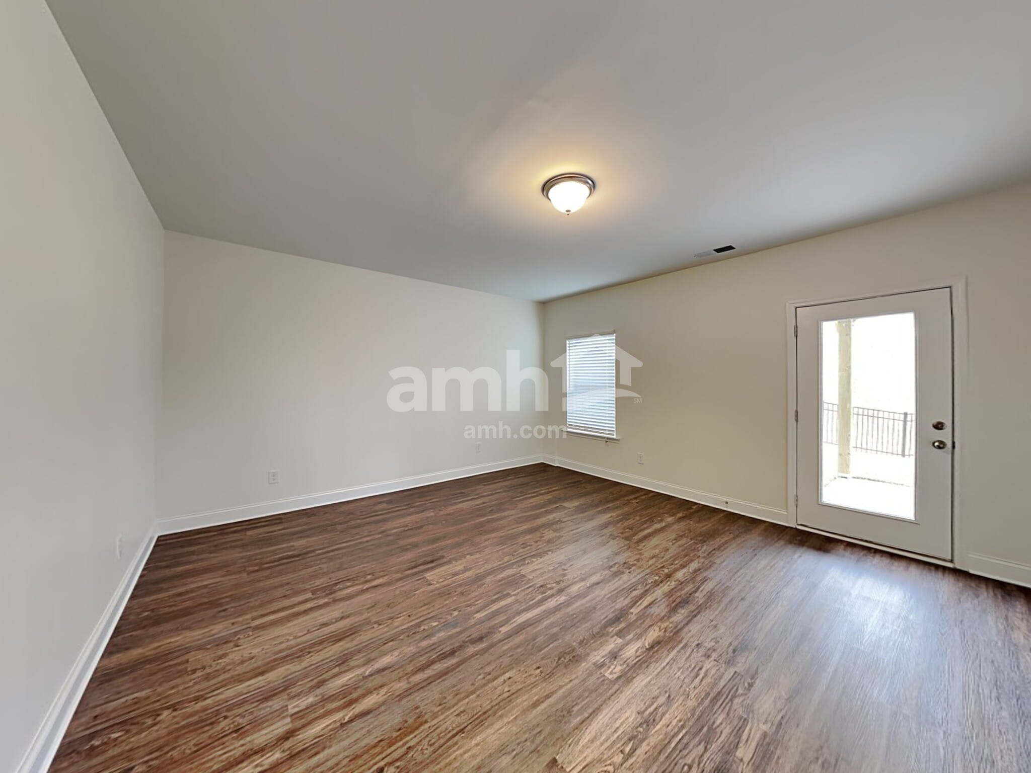 Building Photo - 8105 Brookbend Dr