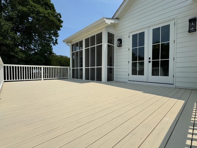 Building Photo - 7203 Brisbane Ct