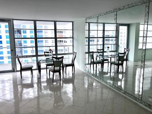 Building Photo - 230 174th St