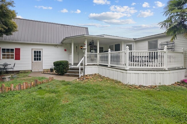 Building Photo - 2277 Hull Rd