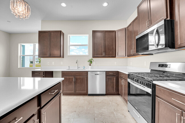 Building Photo - 14058 Spruce Pne Dr