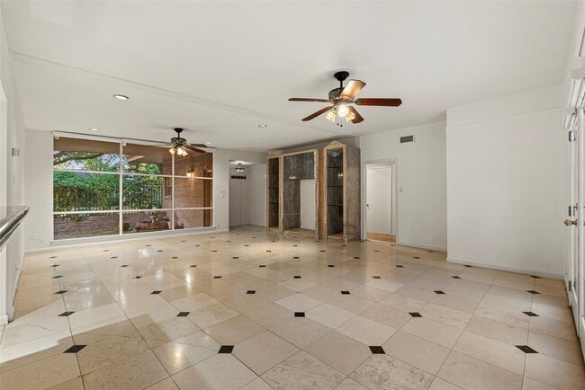 Building Photo - 2927 Rockyridge Dr