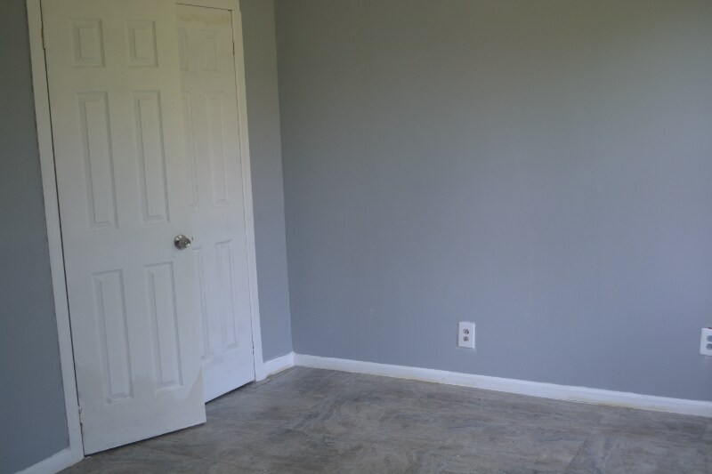 Building Photo - 932 Sunset Ave