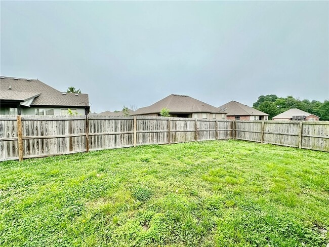 Building Photo - 441 Sorrento Dr