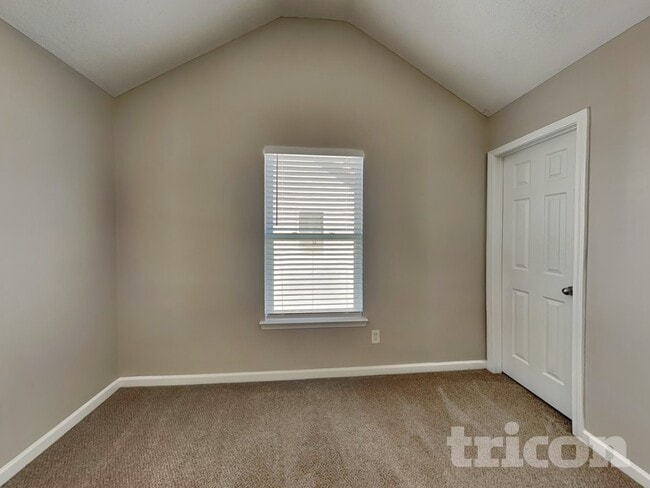 Building Photo - 2023 Reflective Waters Rd