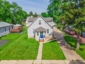Building Photo - 908 Wheeler St