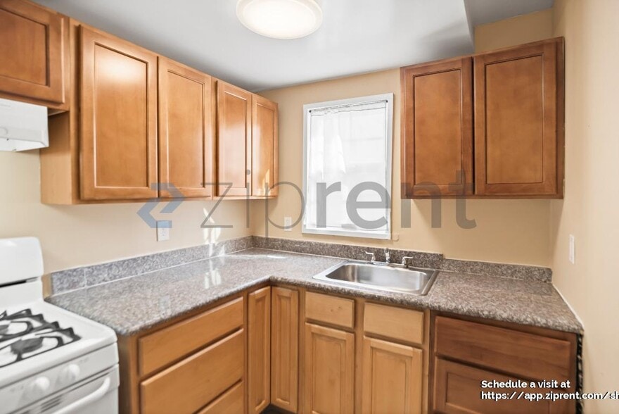 Building Photo - 1820 International Blvd