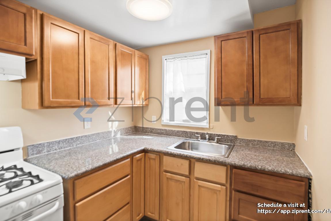 Building Photo - 1820 International Blvd