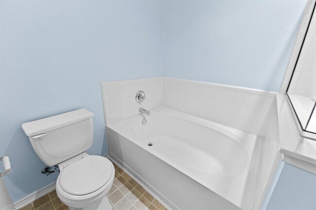 Building Photo - 5508 Tabby Cove