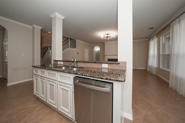 Building Photo - 4415 Eden Point Ln