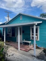 Building Photo - 415 41st St