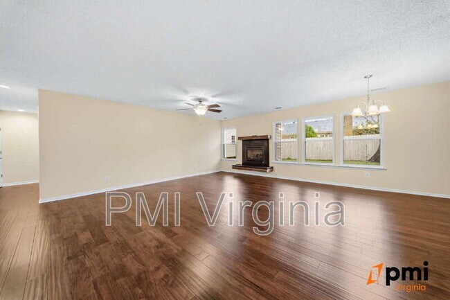 Building Photo - 5413 Brookfield Dr