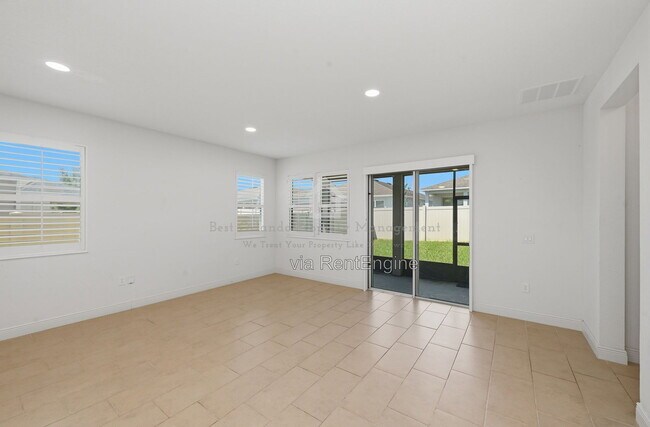 Building Photo - 14462 Ward Rd