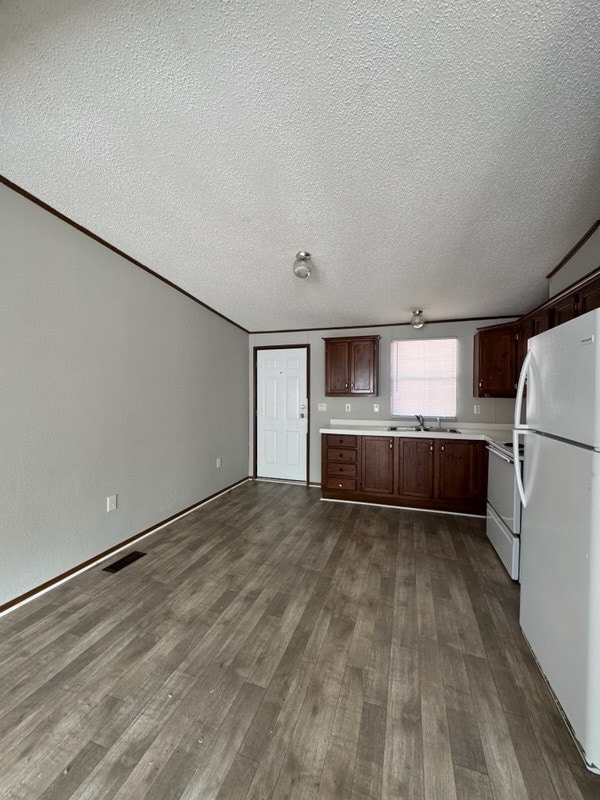 Building Photo - 2904 Lumina Pl