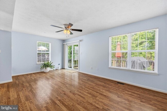Building Photo - 1518 Deep Gorge Ct