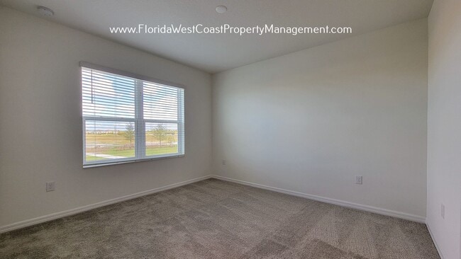 Building Photo - NORTH RIVER RANCH CORNER TOWNHOME! AVAILABE IN MARCH 2026 -LONG TERM LEASE!