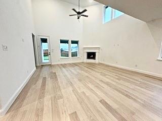 Building Photo - 1701 Nightshade Ln