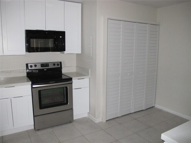 Building Photo - 3564 NW 95th Terrace