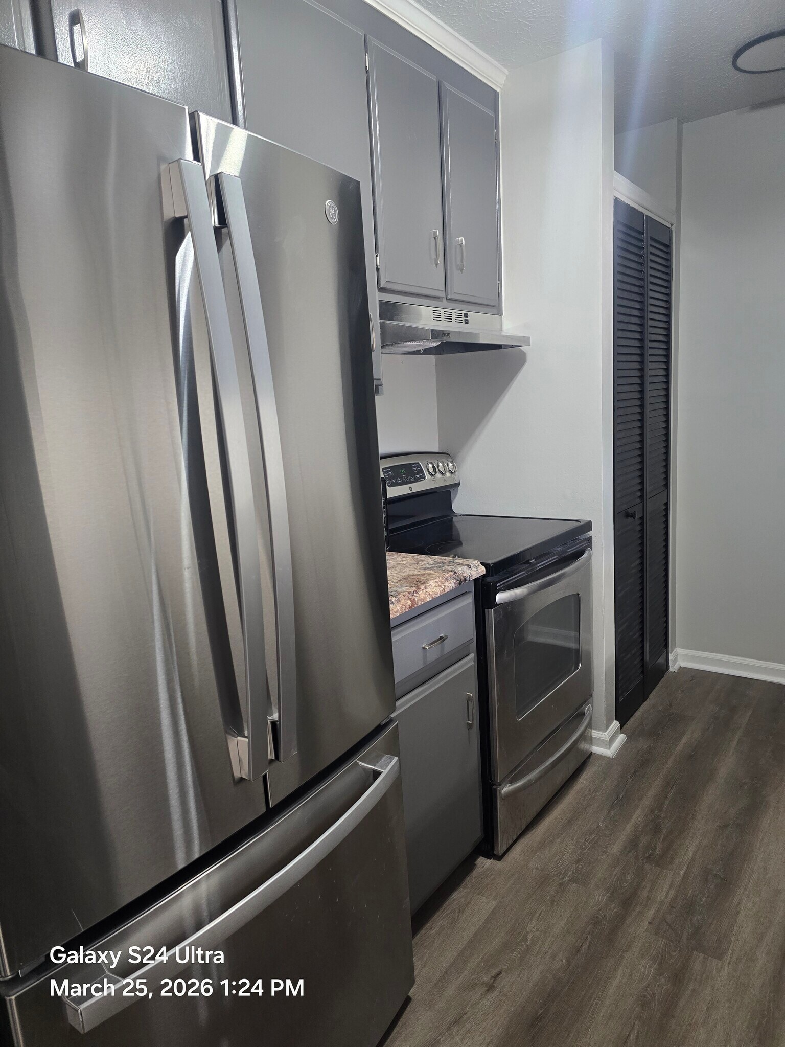 Building Photo - 1 Penn Cir