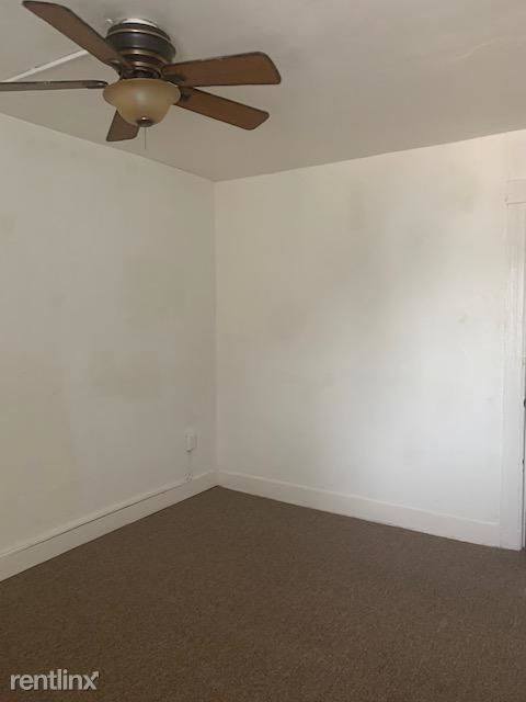 Building Photo - 5 br, 2 bath Townhome - 1428 N Eden St