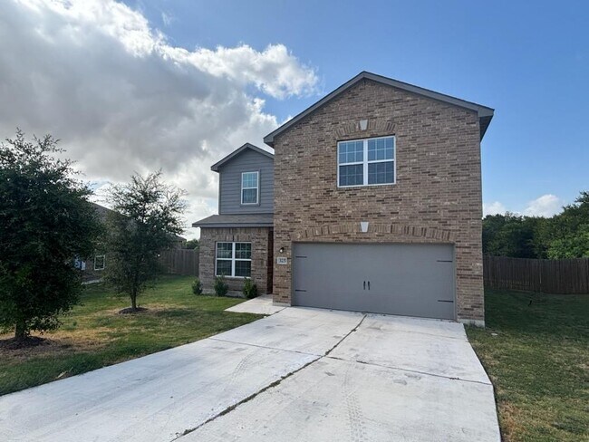 Building Photo - 325 Crescent Park Dr