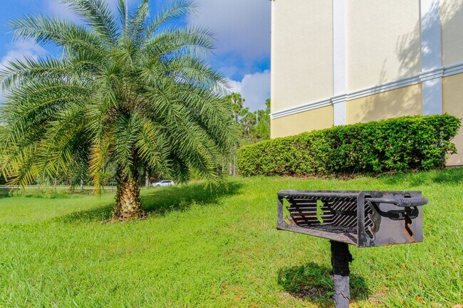 Building Photo - Condo in Resort Style Community of Legacy Dunes, Kissimmee