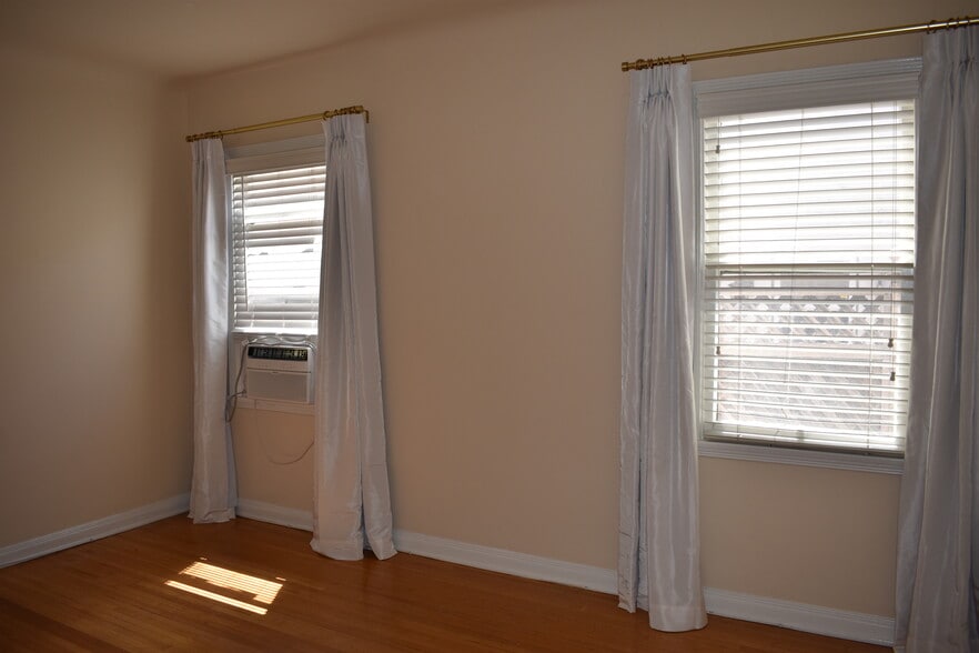 Bedroom #2 - 538 N Detroit St