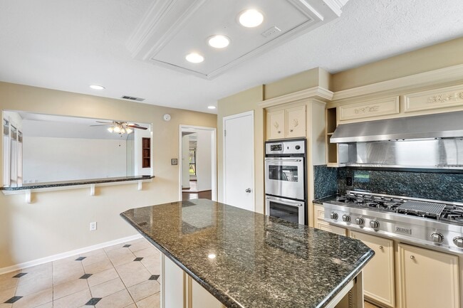 Building Photo - 15107 Easton Park Dr