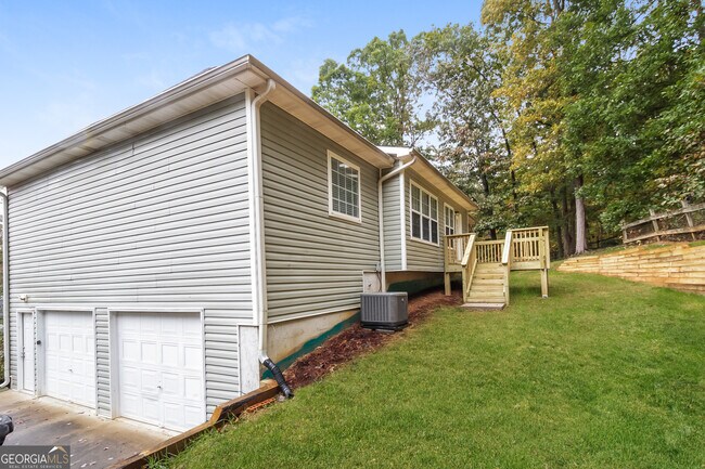 Building Photo - 171 Spring Ridge Dr