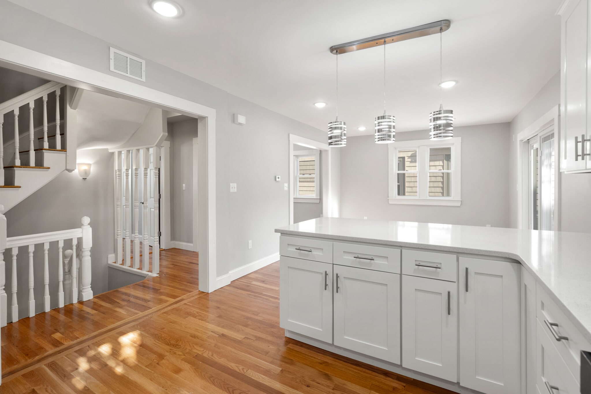 Kitchen/Dining - 58 Otis St