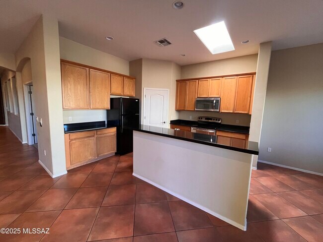 Building Photo - 13451 E Ace High Dr