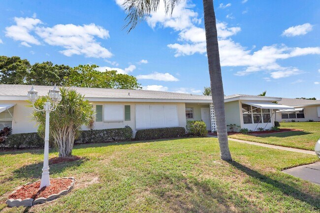 Building Photo - 903 Savannas Point Dr