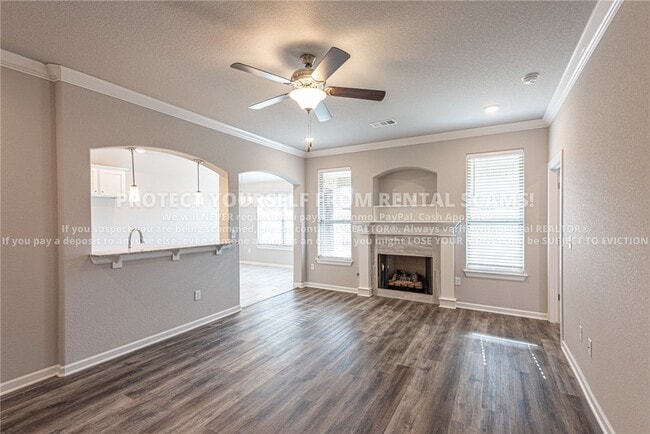 Building Photo - 4363 W Topeka Ave