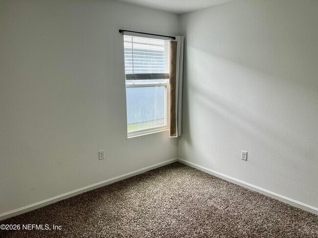Building Photo - 12450 Russian Olive Rd