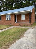 Building Photo - 577 S 7th St