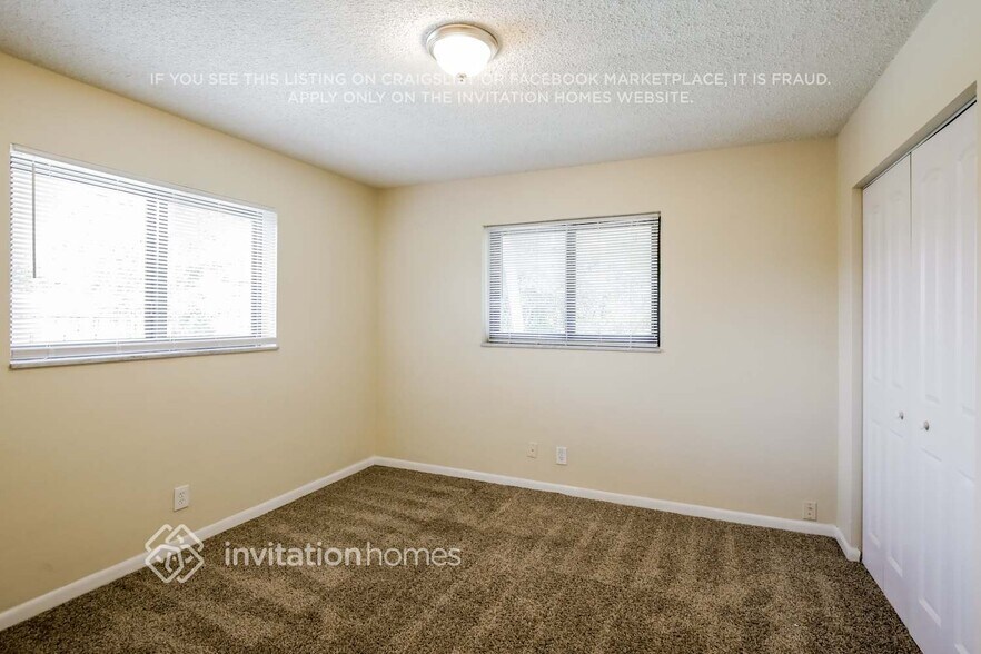 Building Photo - 941 SW 75th Terrace