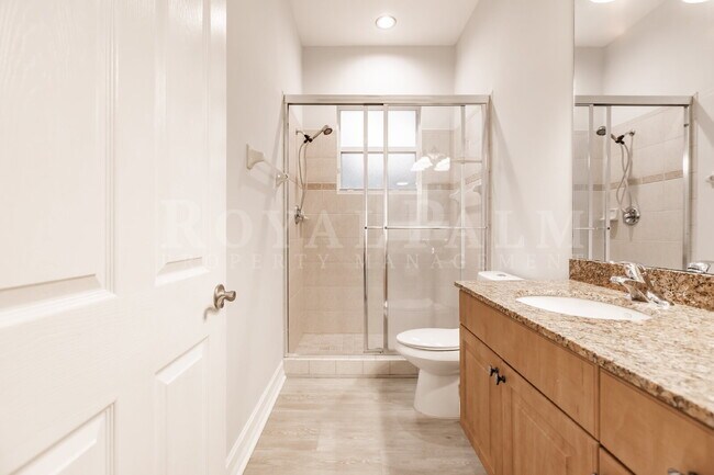 Building Photo - 12060 Lucca St