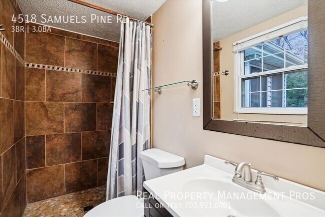 Building Photo - 4518 Samuels Pine Rd